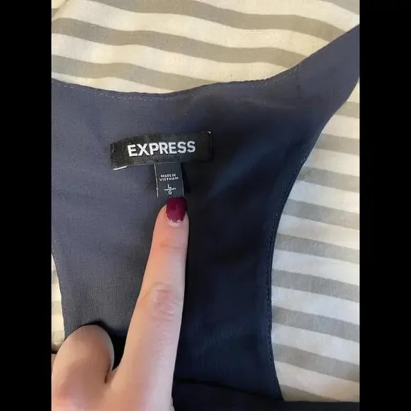 Express Women's Navy Blue Racerback Top - Large - Picture 2 of 4